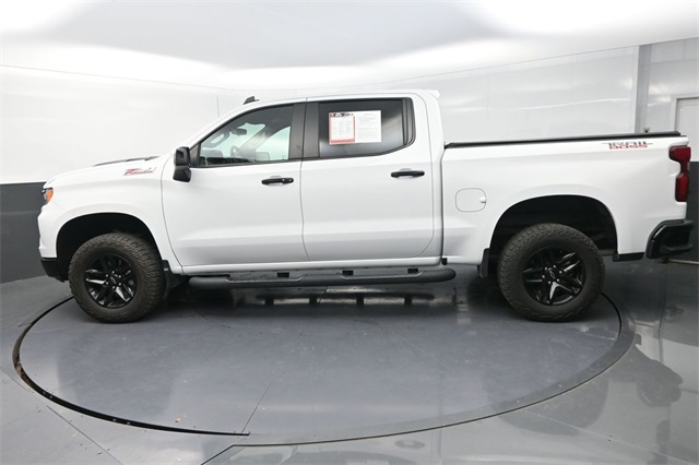 2024 Chevrolet Silverado 1500 LT Trail Boss photo 2