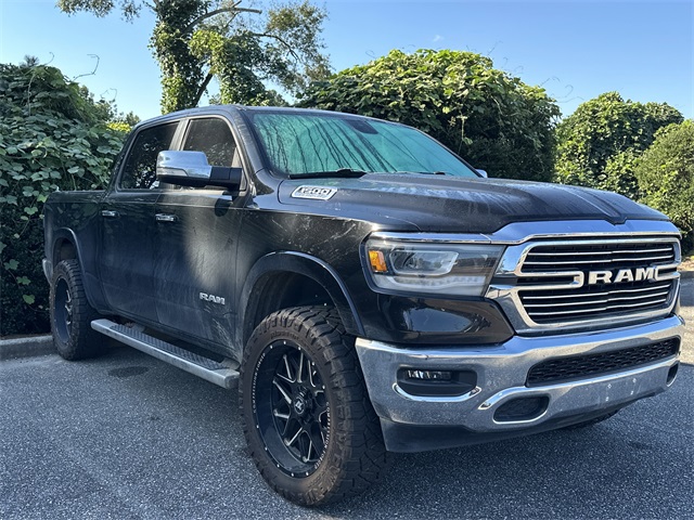 2019 Ram 1500 Laramie photo 3
