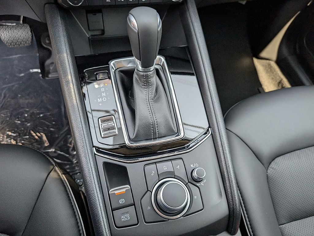 2025 Mazda CX-5 2.5 Select photo 24