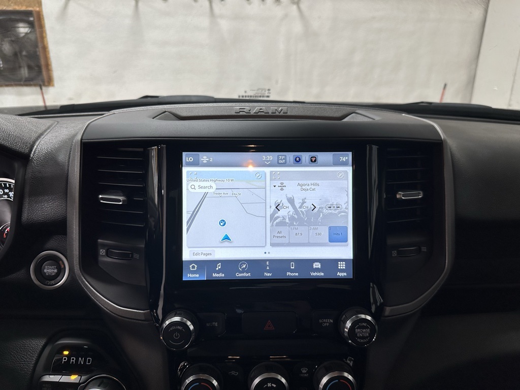 2024 Ram 2500 Tradesman photo 2