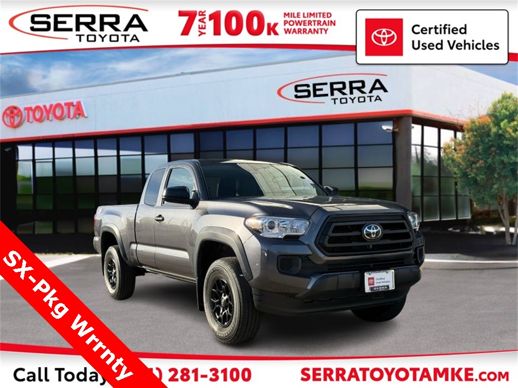 2022 Toyota Tacoma SR's photo