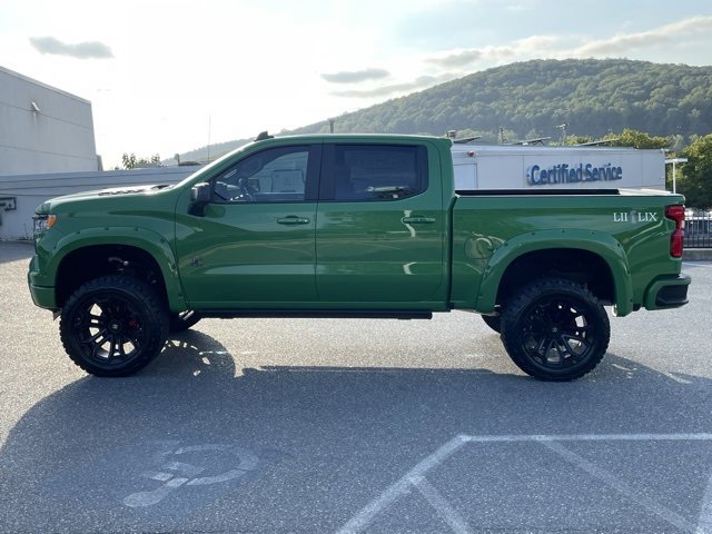 2025 Chevrolet Silverado 1500 RST photo 4