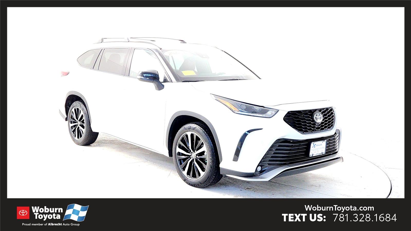 2022 Toyota Highlander XSE's photo
