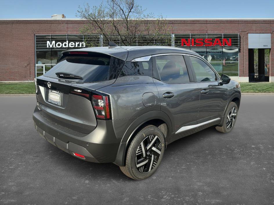 2026 Nissan Kicks SV photo 4