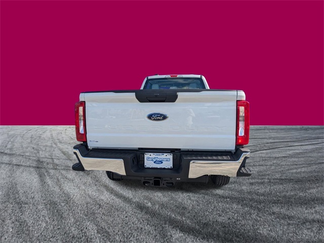 2026 Ford F-350 photo 4