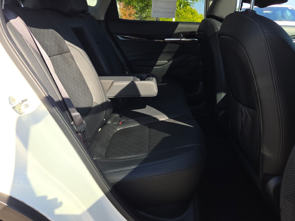 2022 Kia Seltos EX photo 9