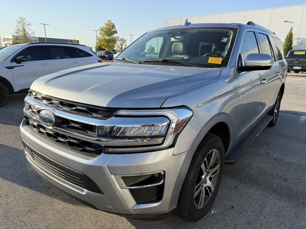 2024 Ford Expedition MAX Limited photo 3