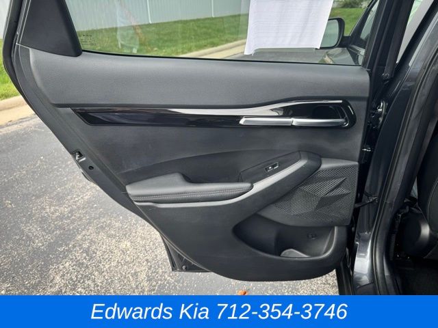 2022 Kia Seltos EX photo 12