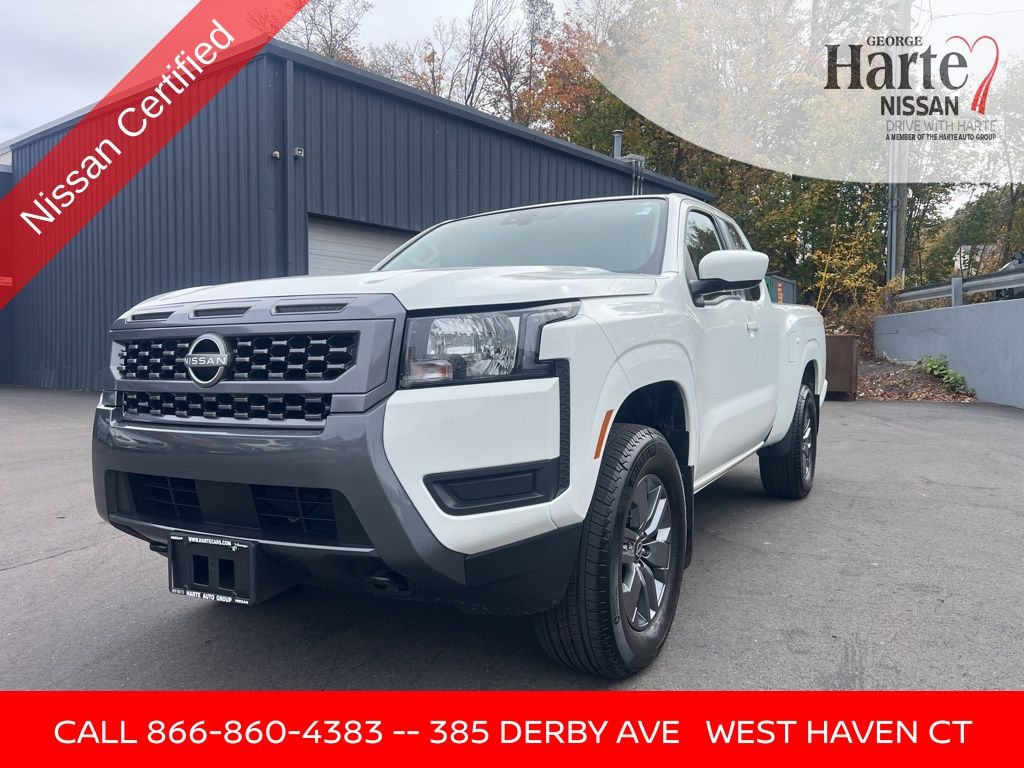 2025 Nissan Frontier SV's photo