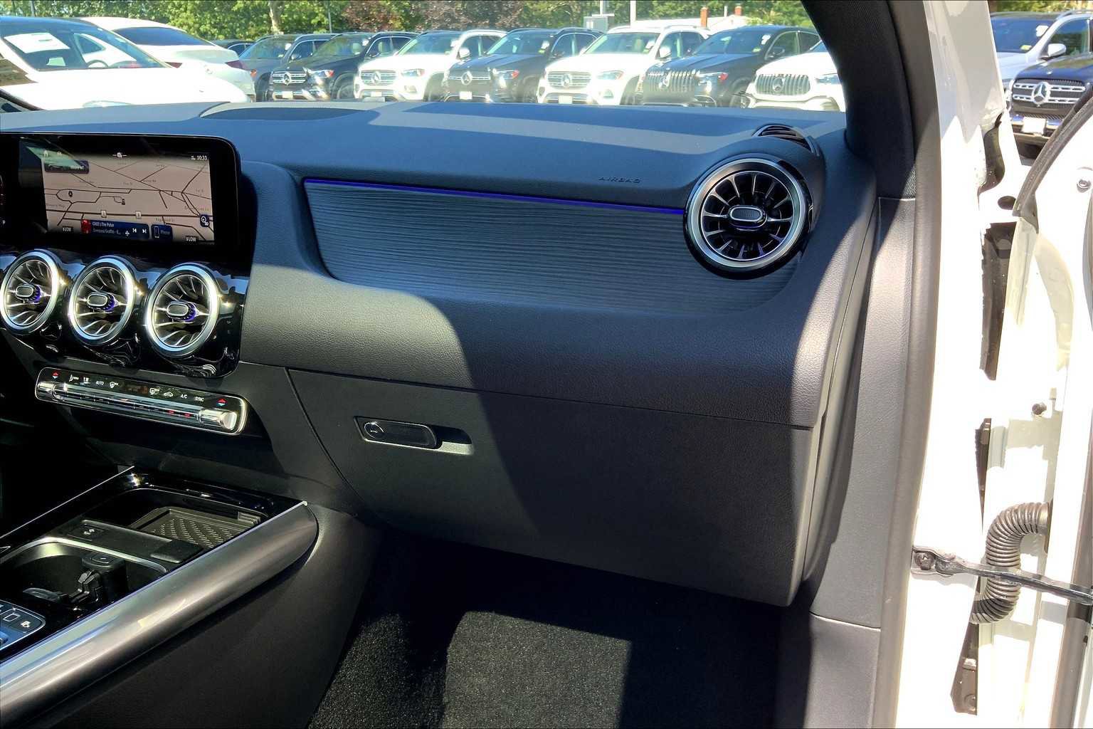 2026 Mercedes Benz GLA 250 4MATIC photo 10