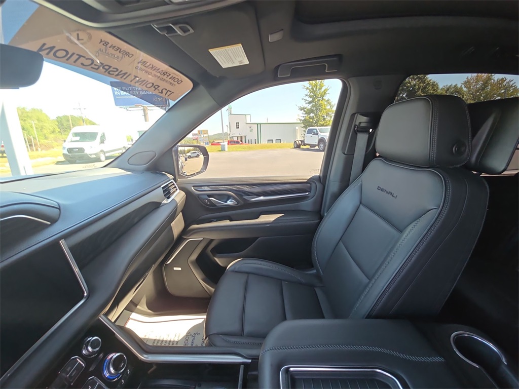 2021 Gmc Yukon Denali photo 12