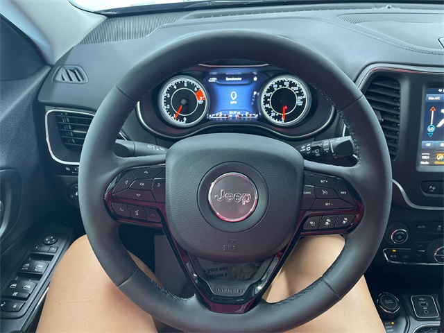 2023 Jeep Cherokee Altitude photo 9