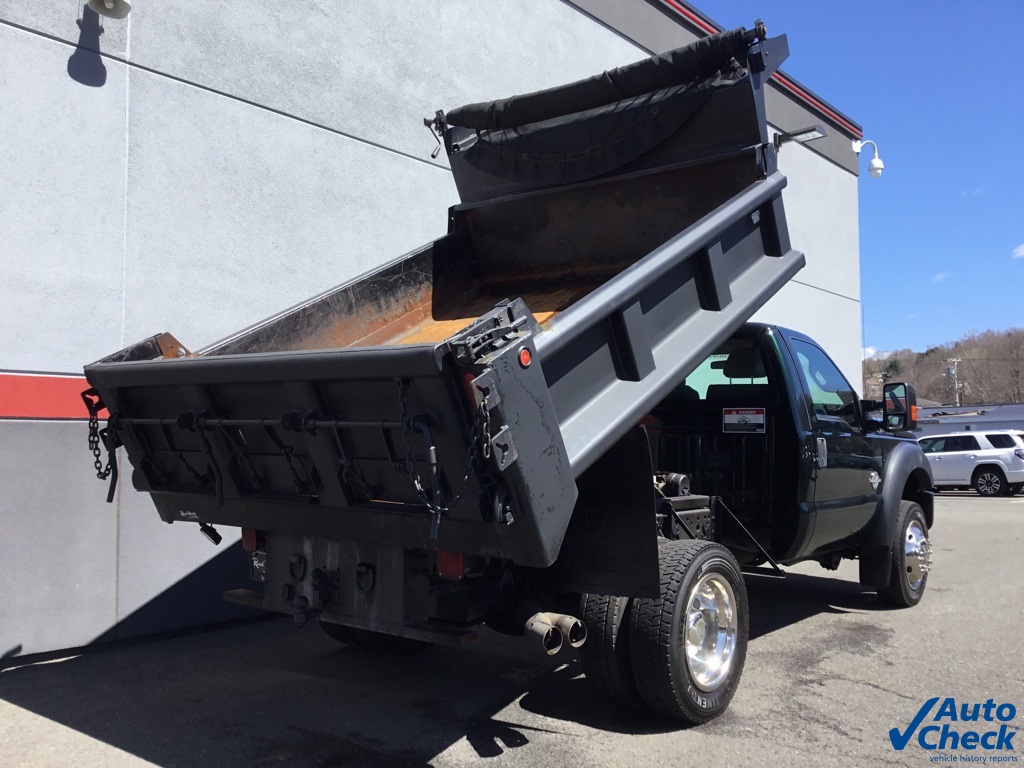 2014 Ford F-550 photo 4