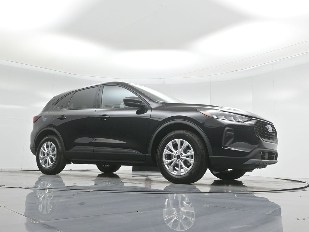 2025 Ford Escape Active photo 2