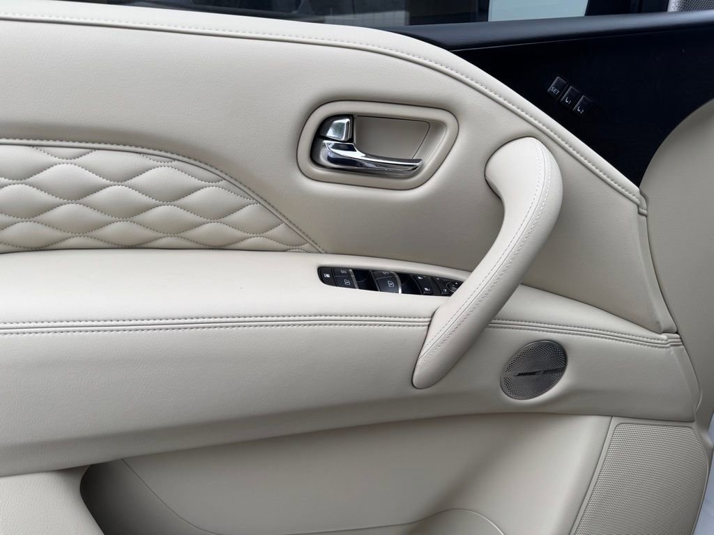2024 Infiniti QX80 Sensory photo 9