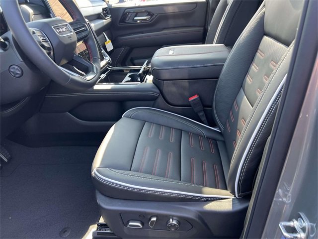 2025 Gmc Yukon AT4 Ultimate photo 17