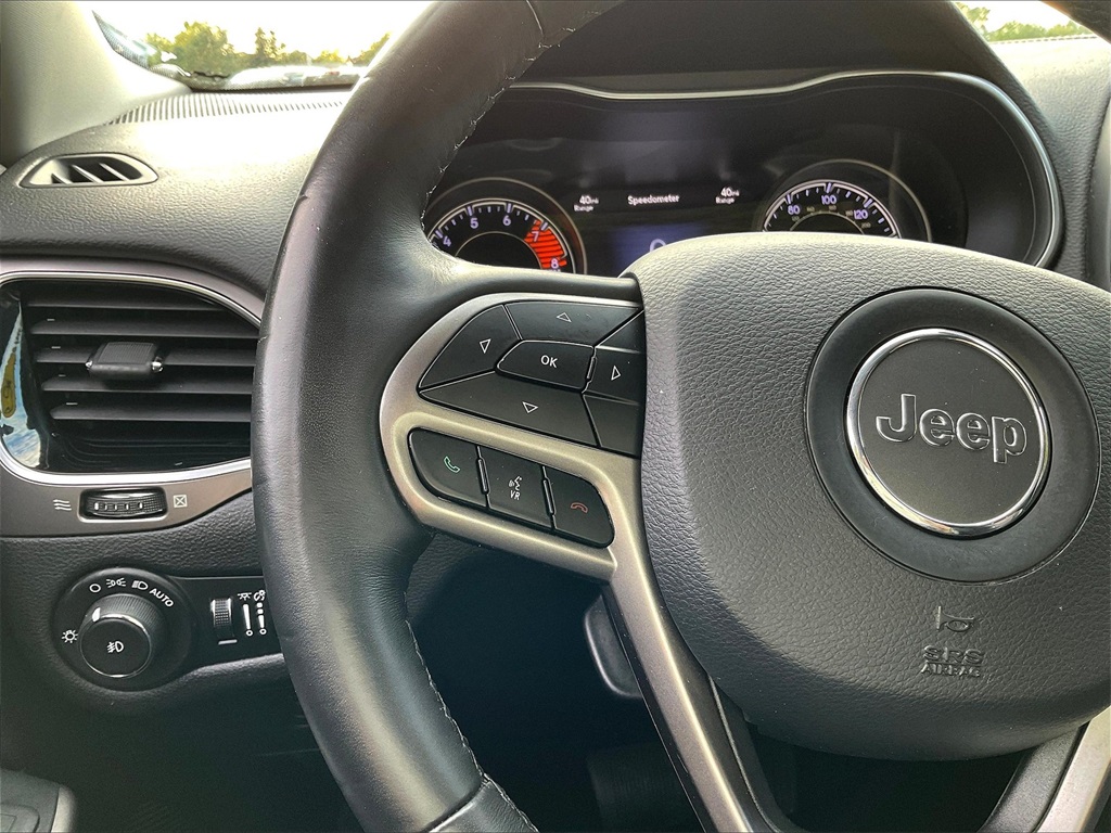 2019 Jeep Cherokee Limited photo 20