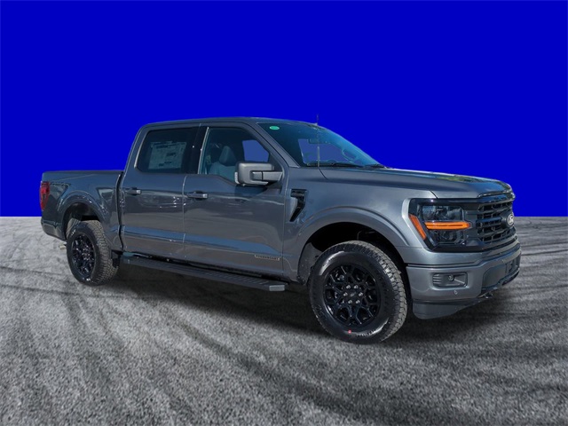 2025 Ford F-150 XLT photo 2