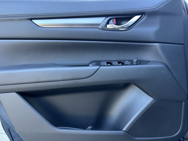 2025 Mazda CX-5 2.5 S Preferred photo 10