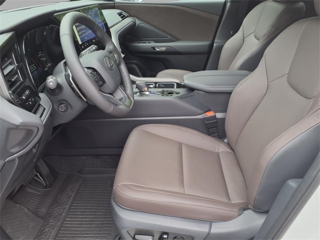 2025 Lexus TX 350 Premium photo 5
