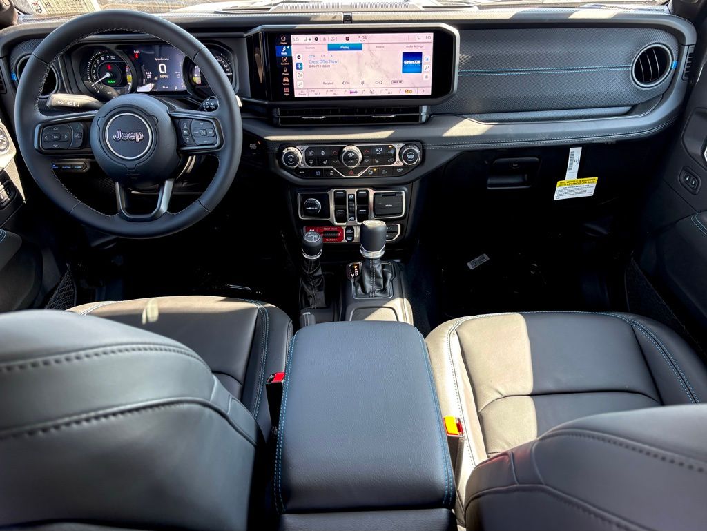 2025 Jeep Wrangler Rubicon 4xe photo 12