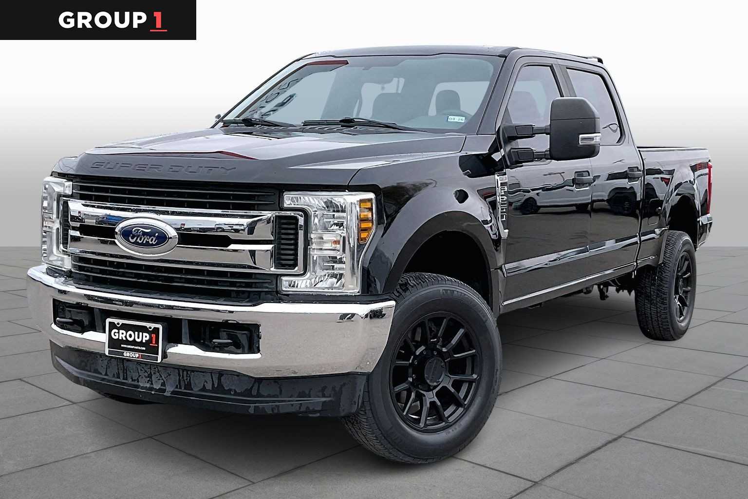 2018 Ford F-250 Super Duty XL's photo