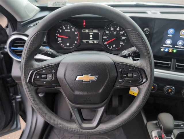 2024 Chevrolet Trax LS photo 3