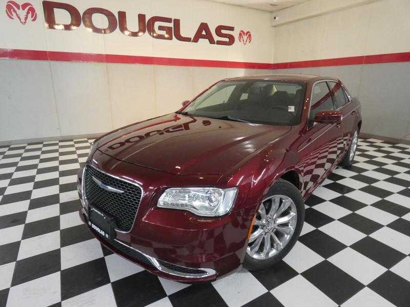 2017 Chrysler 300 Limited