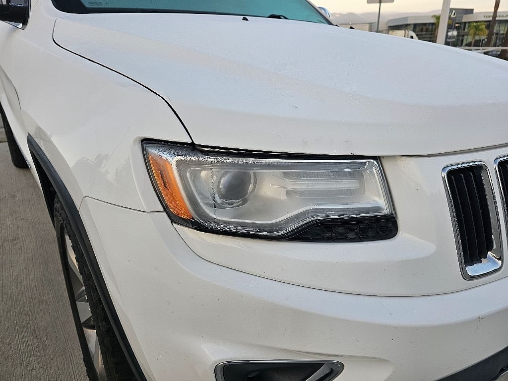 2015 Jeep Grand Cherokee Limited photo 3