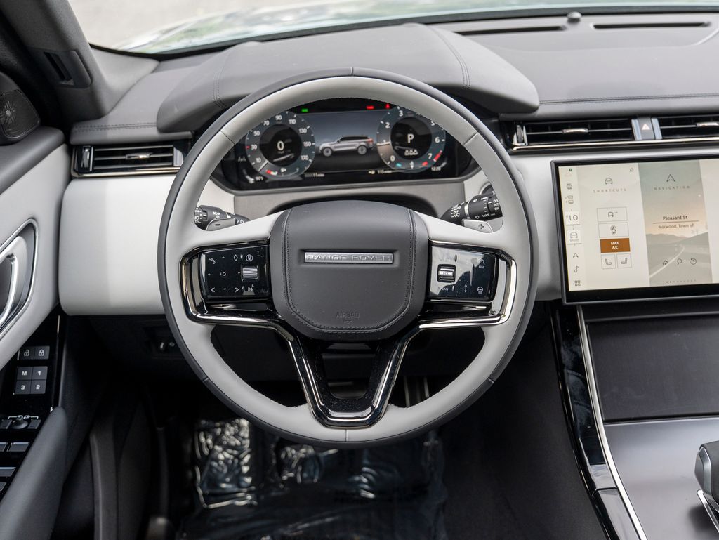 2026 Land Rover Range Rover Velar SE photo 12