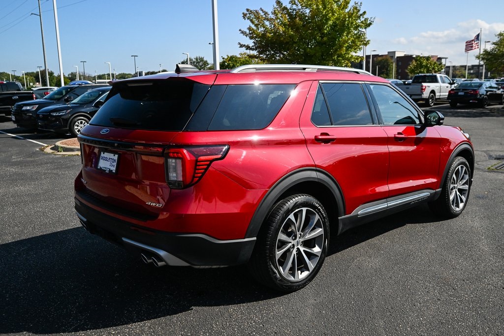 2025 Ford Explorer Platinum photo 4