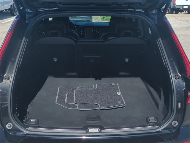 2020 Volvo XC60 T5 Inscription photo 11