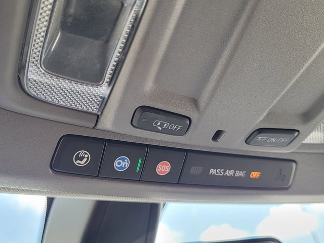 2021 Chevrolet Silverado 1500 LT photo 25
