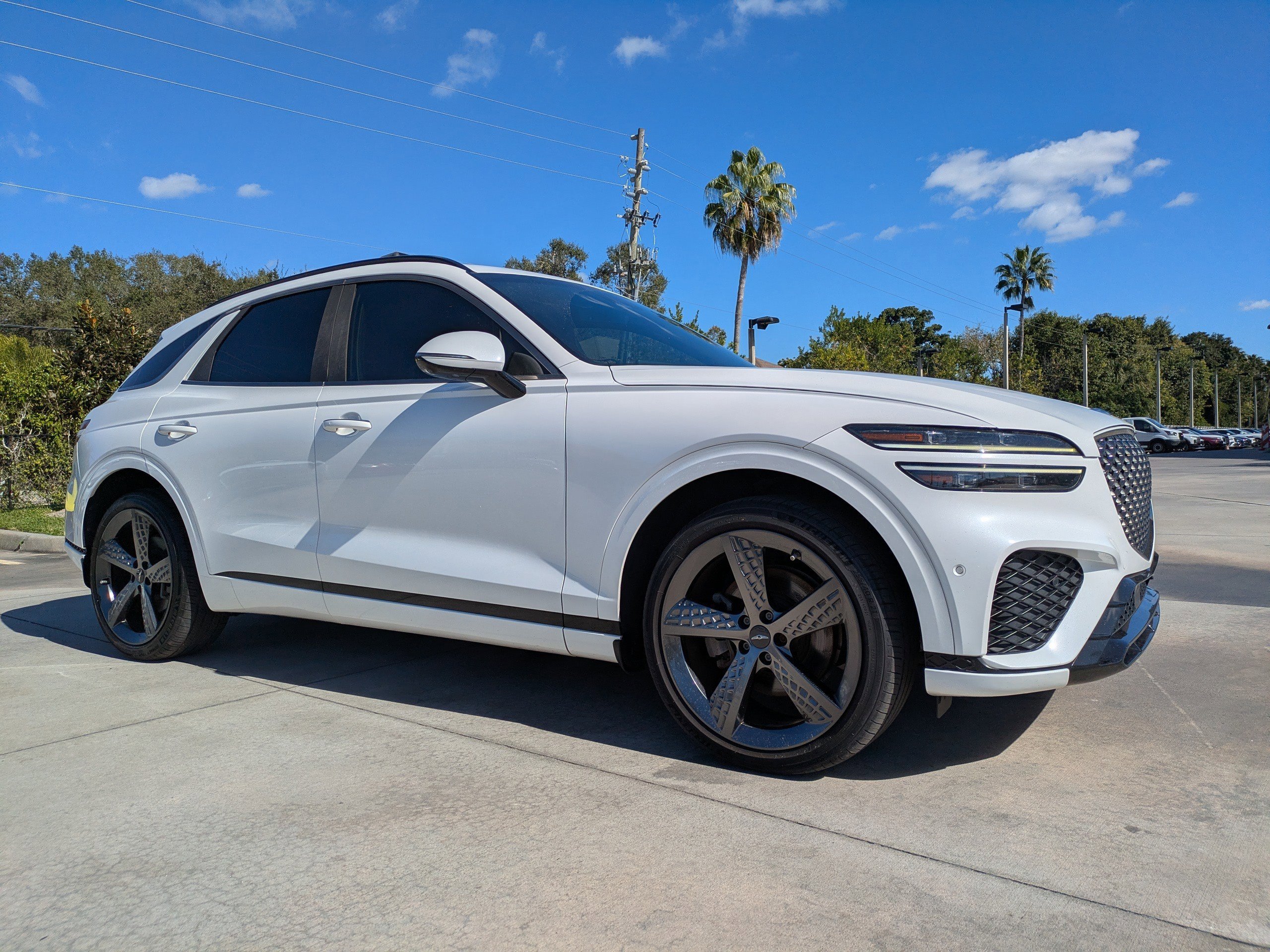 2022 GENESIS GV70 Standard's photo