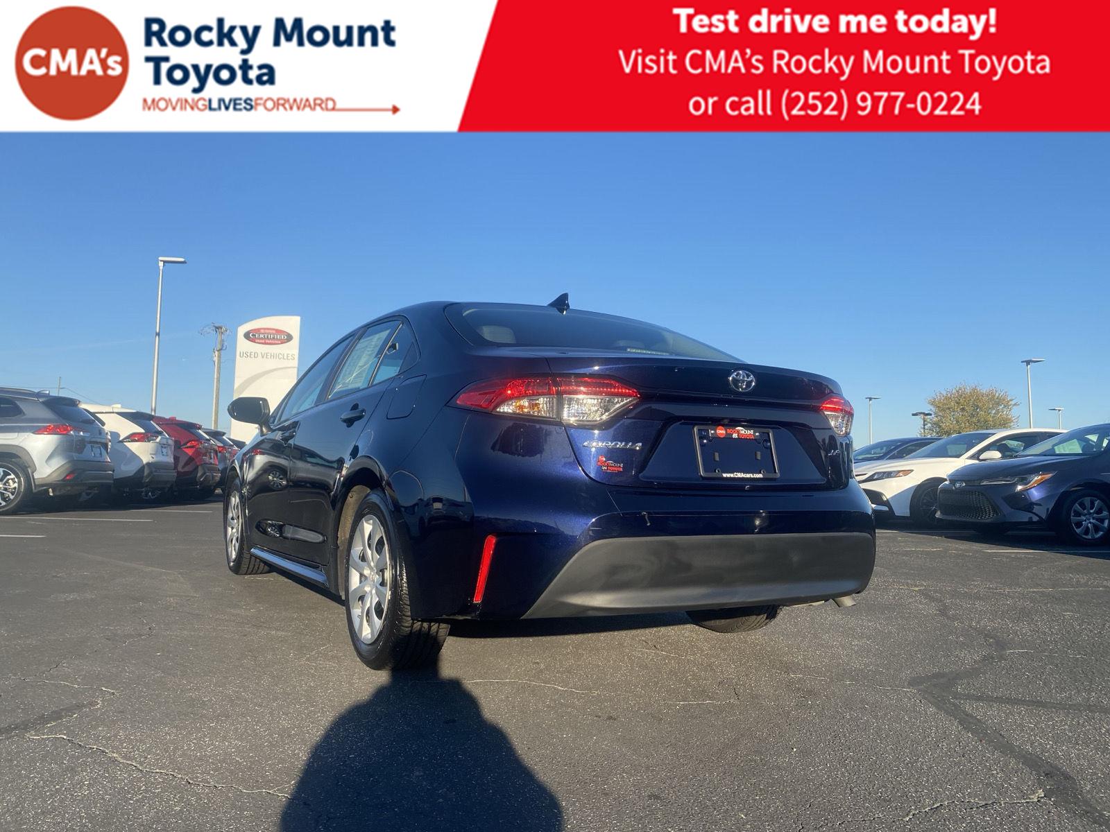 2024 Toyota Corolla LE photo 3