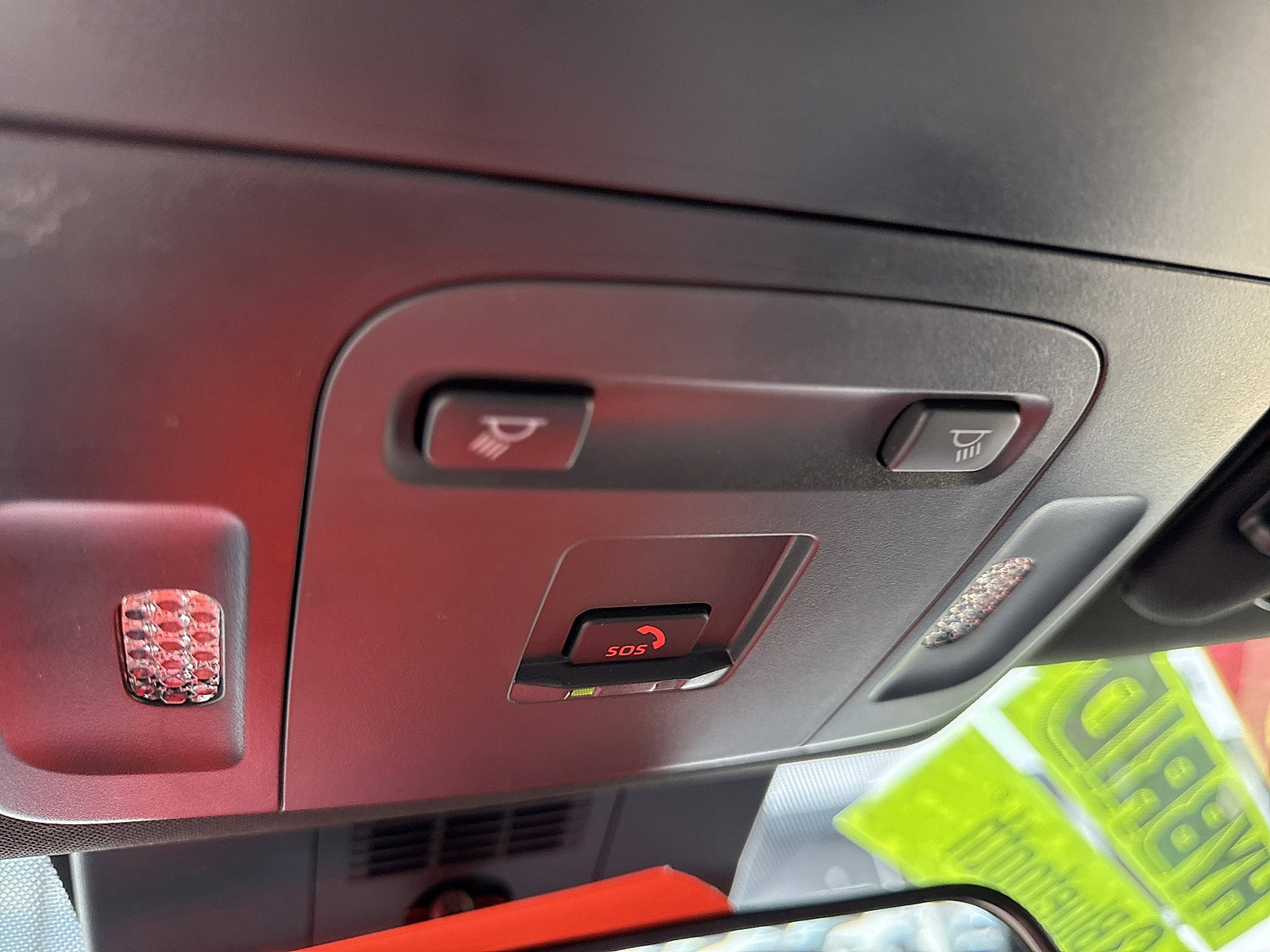 2025 Toyota Camry SE photo 17