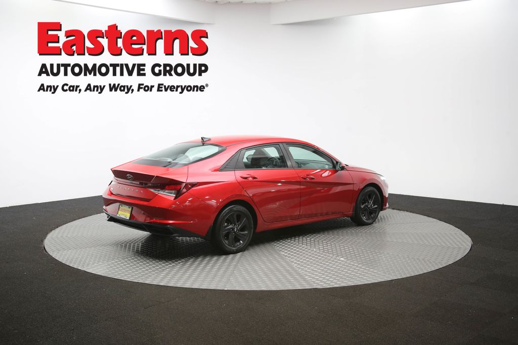 2022 Hyundai Elantra SEL Convenience photo 33