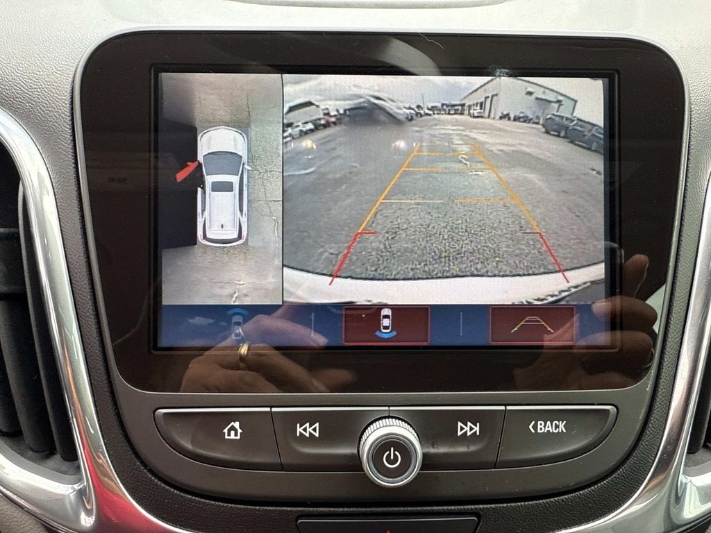 2018 Chevrolet Equinox Premier photo 24