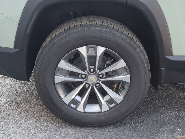 2026 Chevrolet Equinox LT photo 3