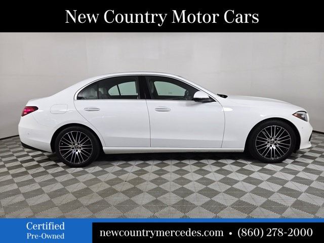 2025 Mercedes Benz C 300 4MATIC photo 2