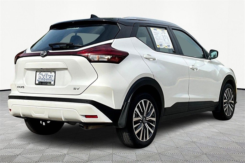 Used 2023 Nissan Kicks SV with VIN 3N1CP5CV6PL503562 for sale in Kansas City
