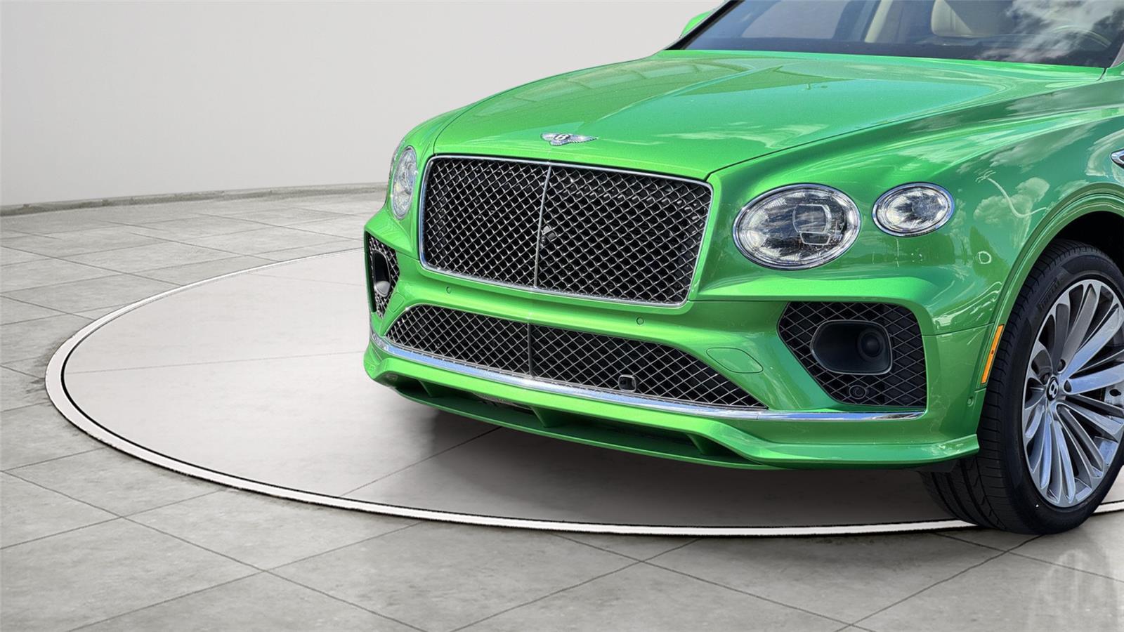 2021 Bentley Bentayga Speed photo 3