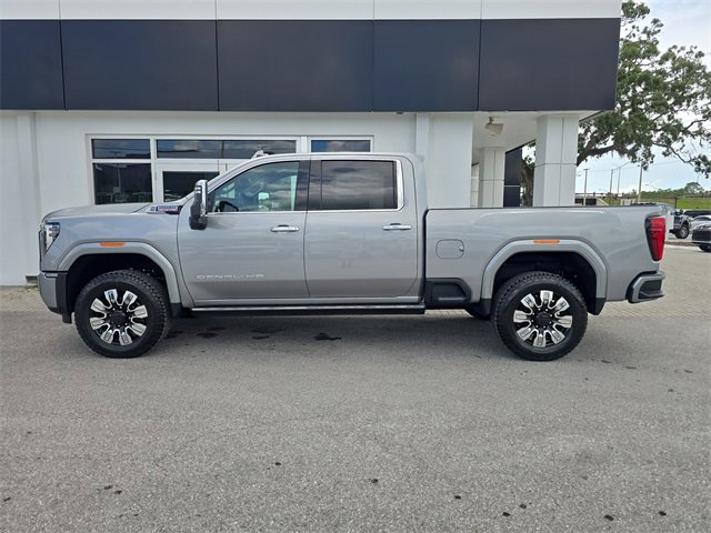 2025 Gmc Sierra 2500 HD Denali photo 3