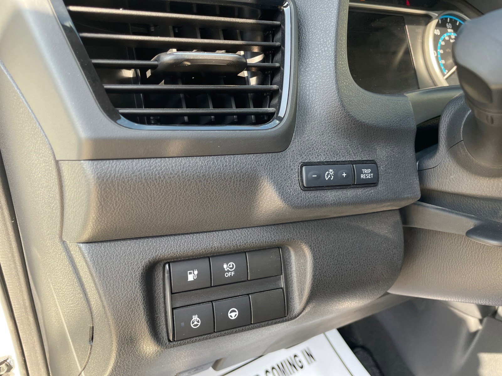 2020 Nissan Leaf SV photo 21