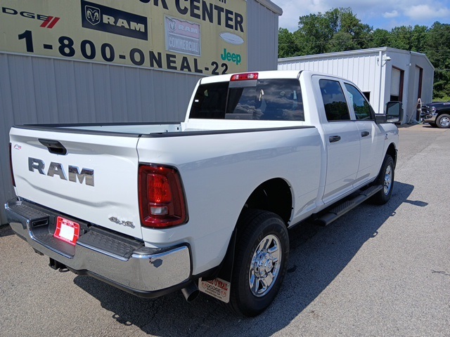 2025 Ram 2500 Tradesman photo 3