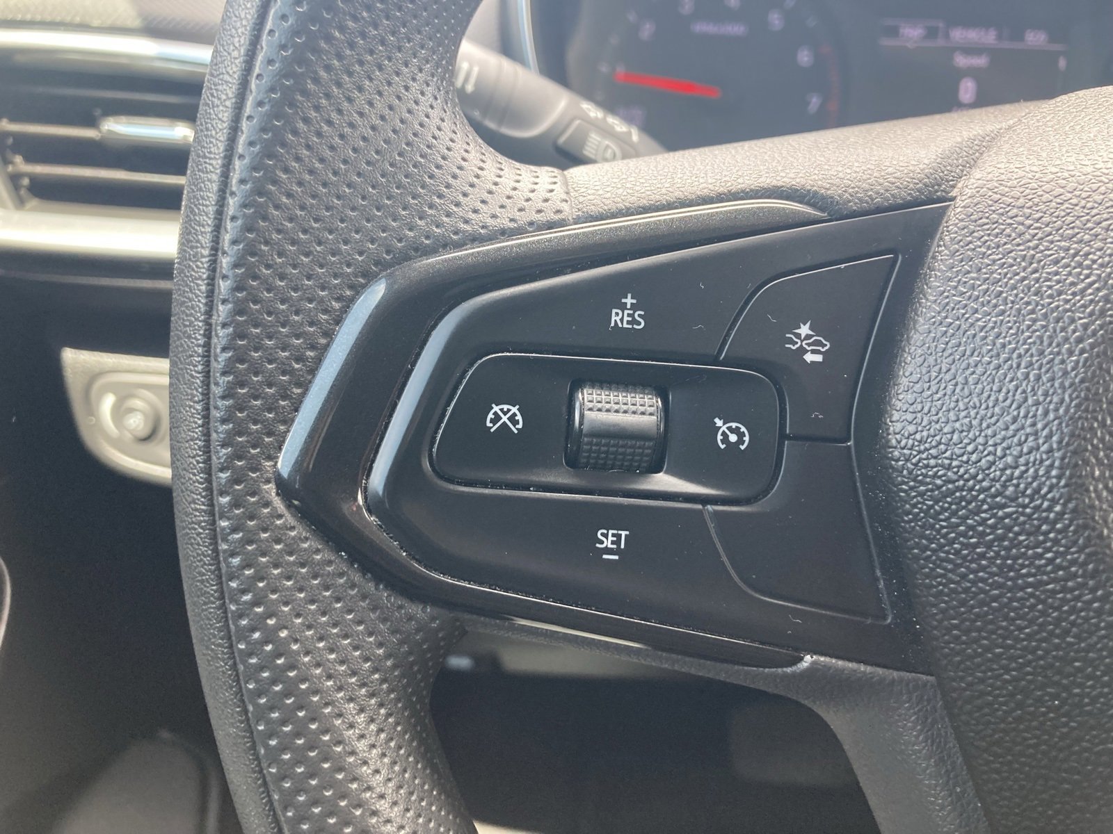 2022 Chevrolet Trailblazer LT photo 16