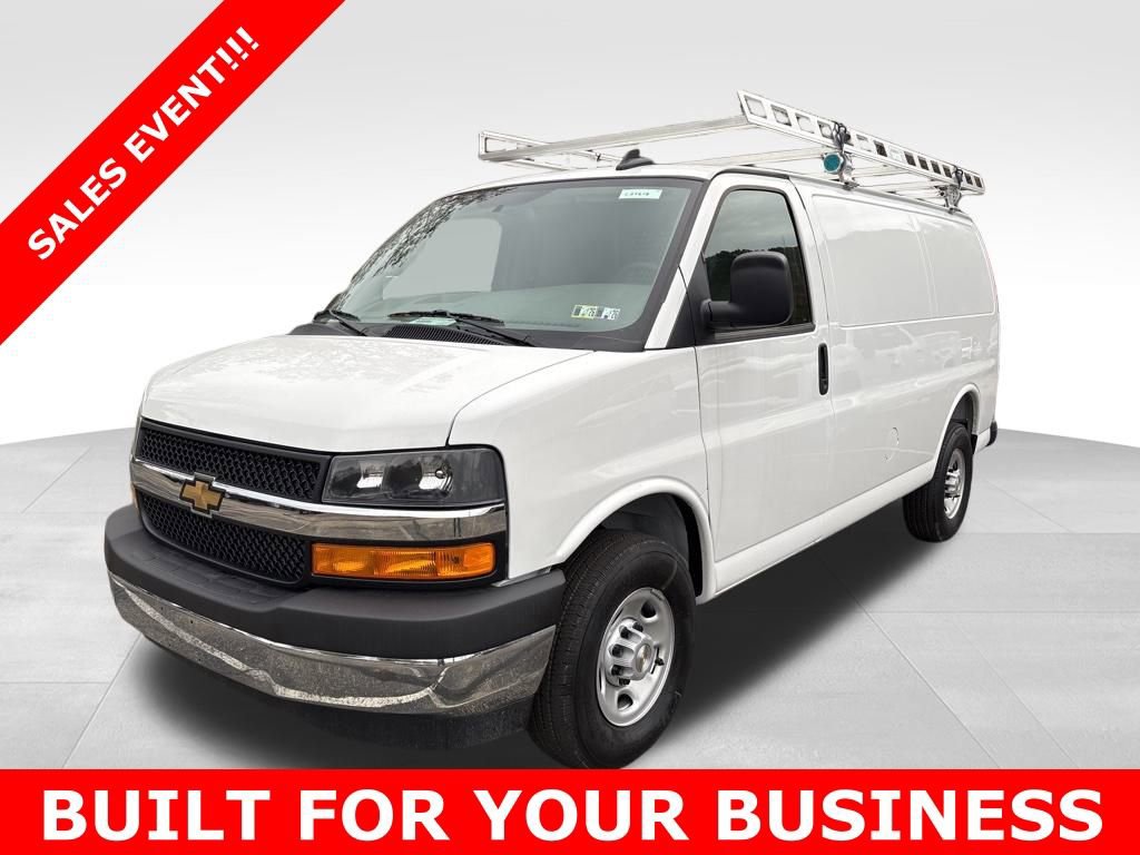 2025 Chevrolet Express Cargo Work Van's photo