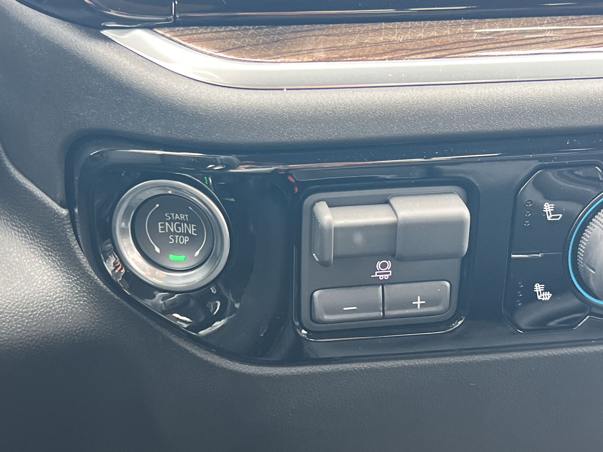 2026 Chevrolet Silverado 1500 LT photo 14