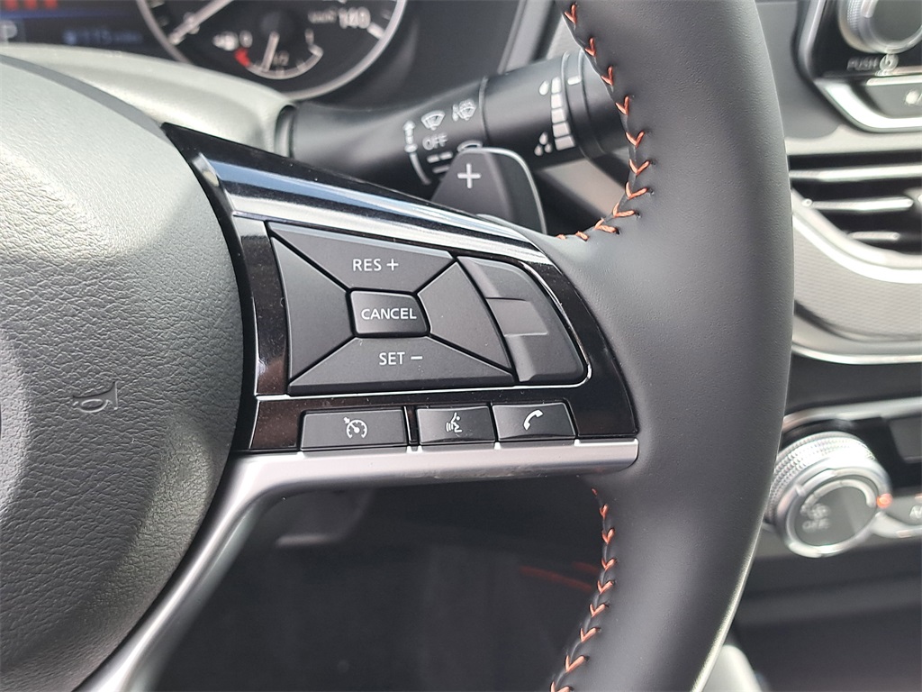 2025 Nissan Altima 2.5 SR photo 25