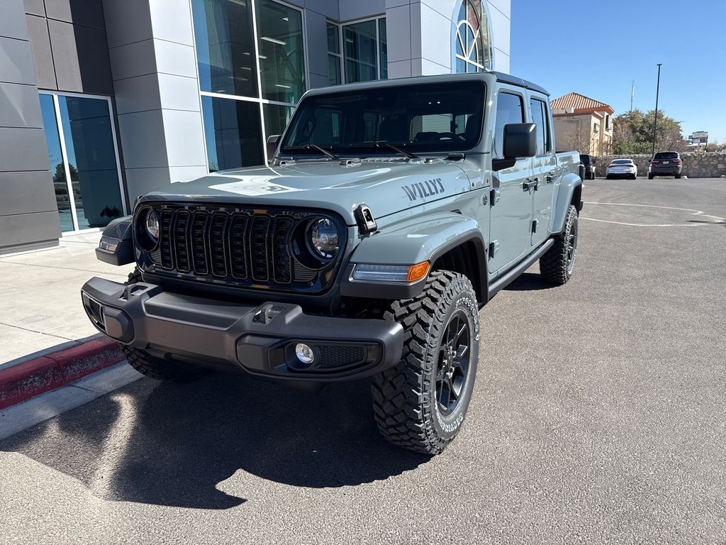 2025 Jeep Gladiator Willys photo 2
